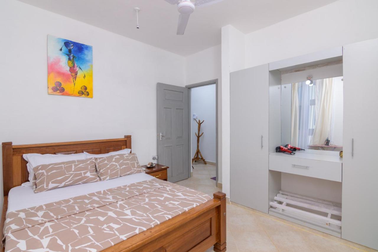 Bali House Apartment Malindi Exterior photo